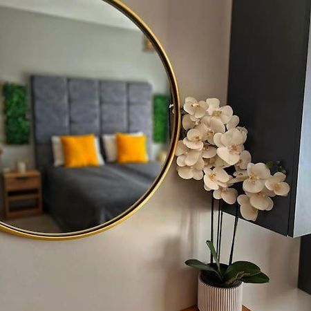 Бутиково Студио Utopia Plovdiv Exteriör bild