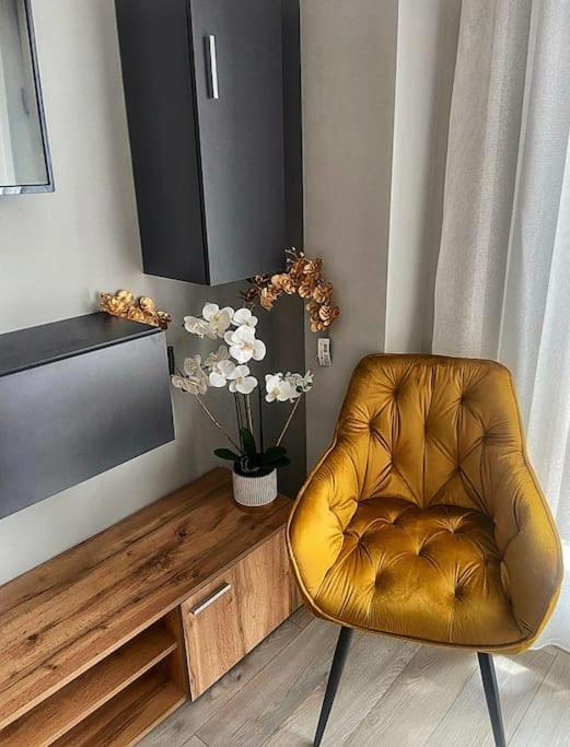 Бутиково Студио Utopia Plovdiv Exteriör bild