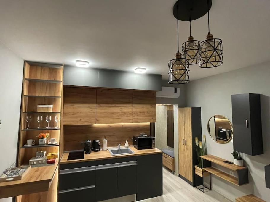 Бутиково Студио Utopia Plovdiv Exteriör bild